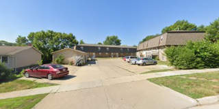 3 Bd Townhome Gallery 3