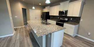 Beautiful 3-Bedroom Home in Banning Lewis Ranch! Gallery 8