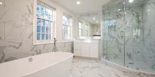 Entire House on 1 Acre of Land! - 8 Bedroom Gallery 21