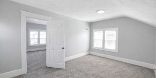 Remodeled two bedroom gem! Gallery 8