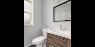 5134 N Oakley Avenue Gallery 5