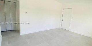 2001 NE 167th St Gallery 7