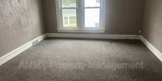 1725 D Avenue NE - 3 Gallery 3