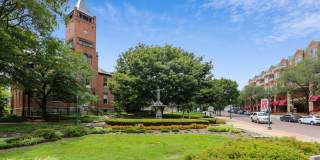 GREAT LOCATION!! Stunning 3BD/3.5BA luxury 4-level townhouse! Gallery 101