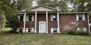 3395 Watkins Road East Gallery 1