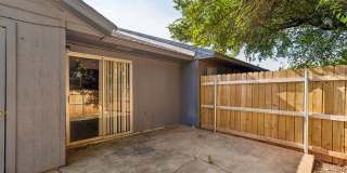 208 Hudson Pl Gallery 28