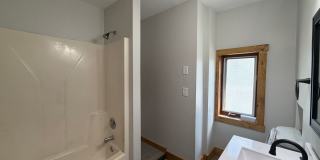 317 Earl St Gallery 23