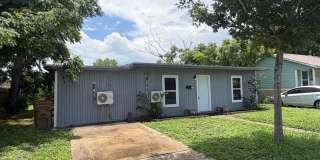 THREE BEDROOM ONE BATH Gallery 1