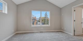 2253 E 97th St Gallery 14