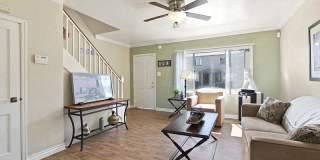 Wyvernwood Garden Apartments Gallery 4