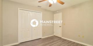 4755 Robert Street Gallery 9