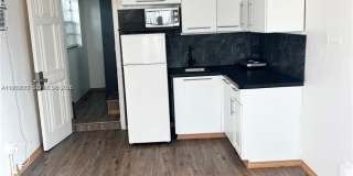 705 NE 87th St Gallery 1