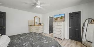 5140 E POINSETTIA Drive Gallery 18