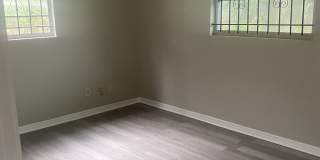 2571 W 25th St Gallery 16