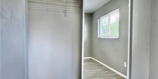 142 Harry Avenue S Gallery 24