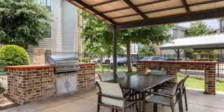 Tacara at Westover Hills Gallery 21