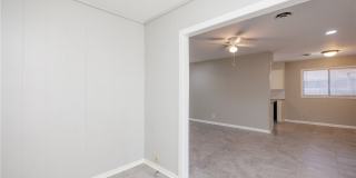 207 Blanco Drive Gallery 23