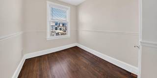 1932 SUMMIT Place NE Gallery 15