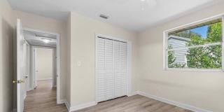 7115 LUCKY Drive E Gallery 13