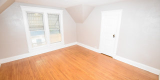 338 Marion Avenue Gallery 8