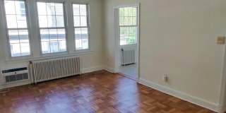 4491 MACARTHUR Boulevard NW unit: 303 Gallery 4