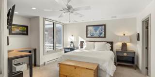 117 W Hyman Gallery 27