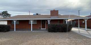 3 Bedroom Home in Phoenix with lots of character! Gallery 3
