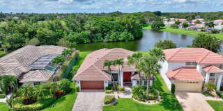 1651 Lakefield N Court Gallery 1