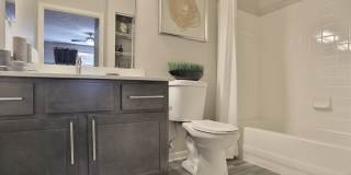 Emerald Lakes Gallery 11