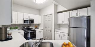 Canyon Ridge Apartments Gallery 33