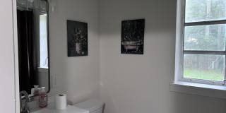 3035 West University Avenue NEW Gallery 10