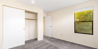 Redmond 3 Bedroom 1.5 Bath Garage Duplex Gallery 26