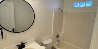 FOR RENT: UNFURNISHED: - Super Sweet Cottage style home in Midtown Bend. Gallery 17