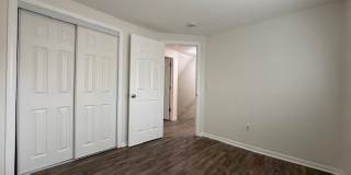 252 Blakeslee Street Gallery 5