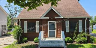 3 bedroom 1 bathroom house in Munster with 2.5 car garage! Gallery 1