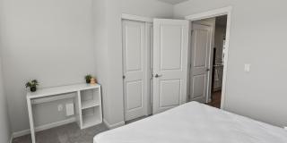 1-MONTH FREE SPECIAL! Beautiful & Cozy 1BR in Hillsboro Gallery 15