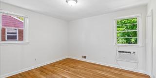 Perfectly Located Single Family Home in Silver Spring Gallery 12