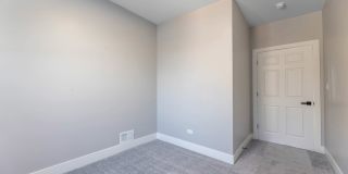 5552 S Shields Avenue Gallery 19