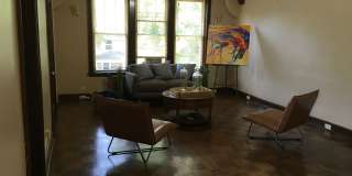 The Green Lodge Gallery 32