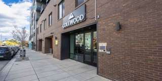 Colewood Apartments Gallery 16