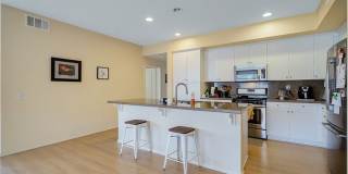 13021 Central Avenue Gallery 7