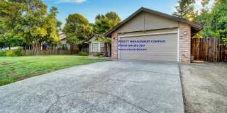 8309 Crossoak Way Gallery 1