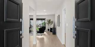 2617 S Beverly Dr Gallery 4