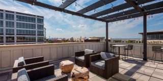 Troubadour Gallery 33