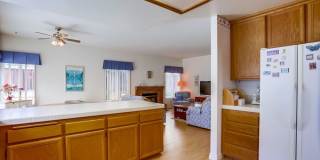 Spacious 4 Bedroom Shadowridge Home Available May 1st Gallery 13