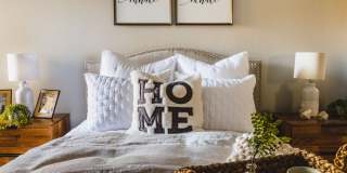 Axiom La Jolla Gallery 8