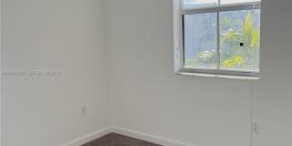 1211 SE 27th Ter Gallery 18
