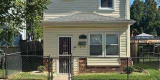 5404 JAMES Place NE 5404 JAMES Place NE Gallery 1