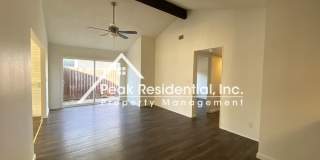 Charming Citrus Heights 3bd/2ba Duplex with 2 Car Garage Gallery 14