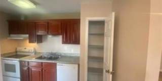 243 14TH Street Gallery 10